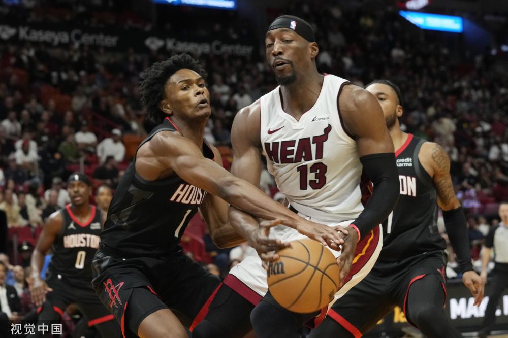 与此同时 与此同时